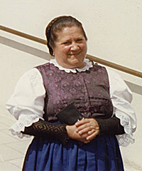 Haushälterin Heinrich Videsott